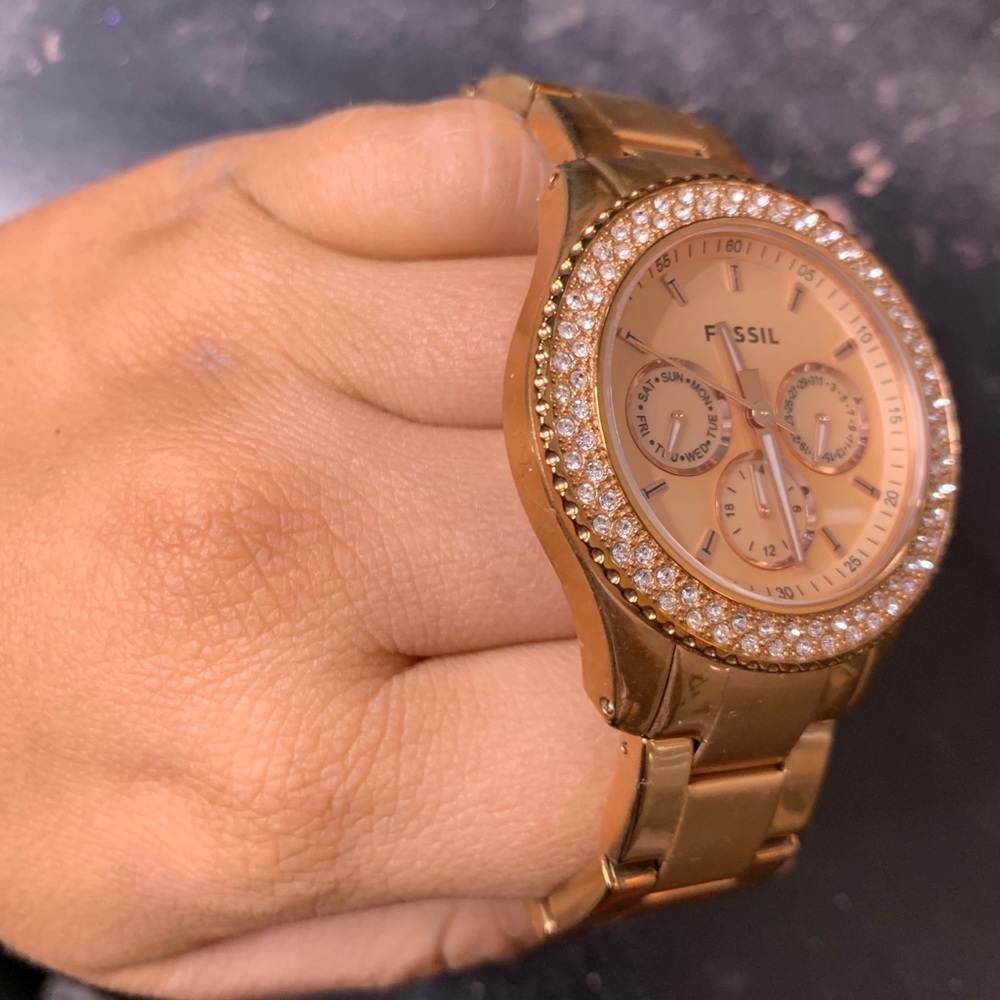 Fossil Watch - Picture 5 of 5